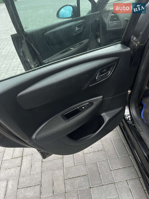 Хэтчбек Citroen C4 2008 в Костополе фото 13 Хэтчбек Citroen C4 2008 в Костополе