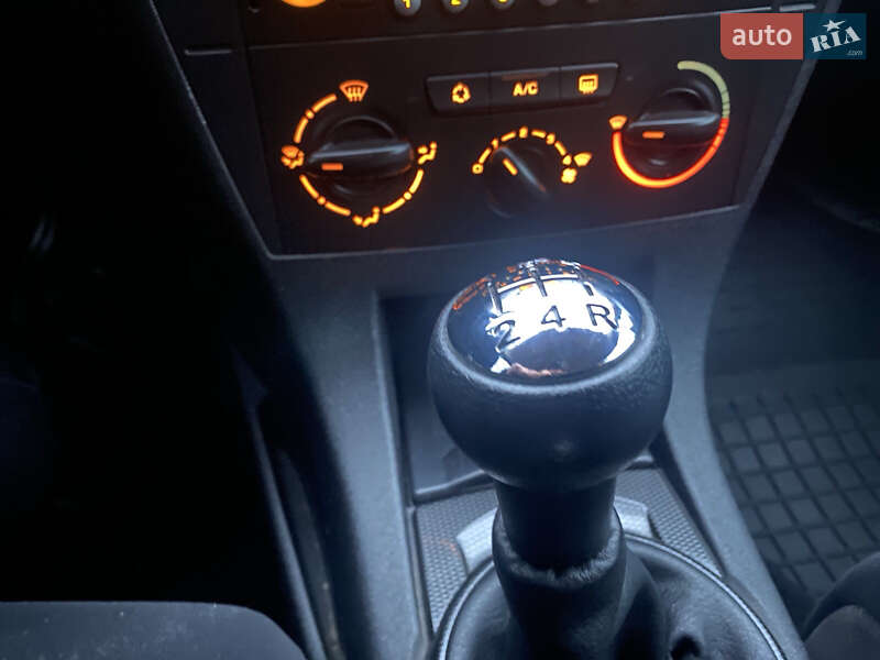 Хэтчбек Citroen C4 2009 в Прилуках фото 10 Хэтчбек Citroen C4 2009 в Прилуках