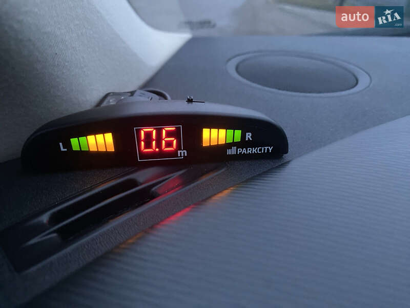 Хэтчбек Citroen C4 2009 в Прилуках фото 15 Хэтчбек Citroen C4 2009 в Прилуках