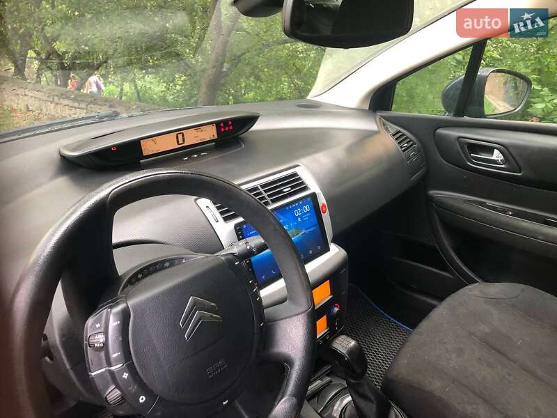 Хэтчбек Citroen C4 2009 в Ровно