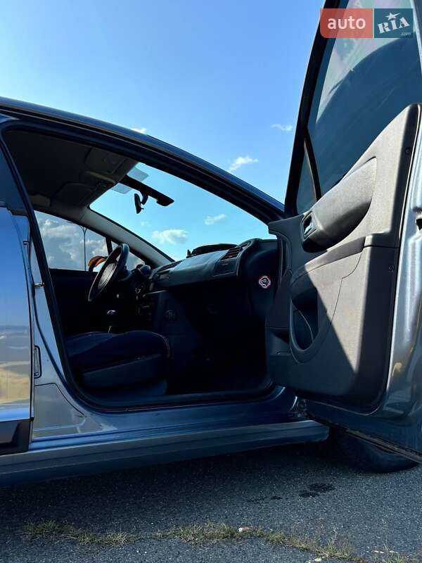 Хэтчбек Citroen C4 2007 в Киеве