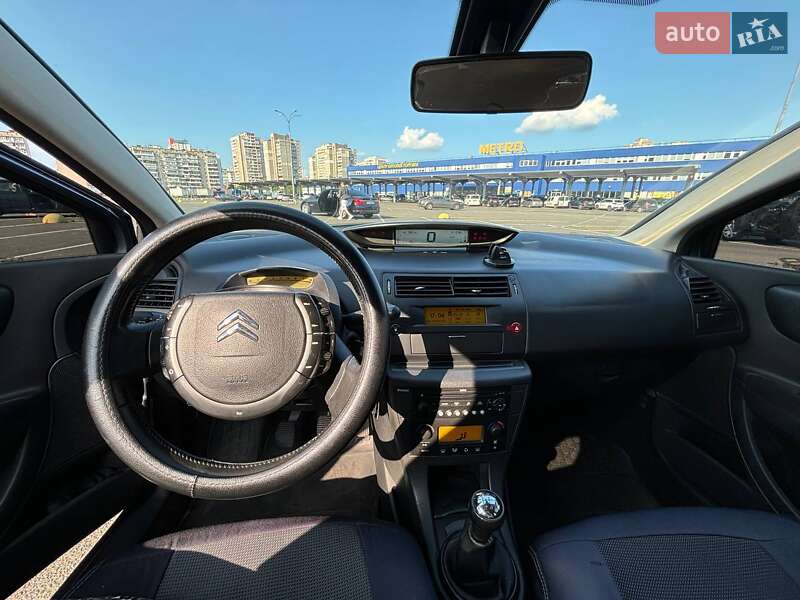 Хэтчбек Citroen C4 2007 в Киеве