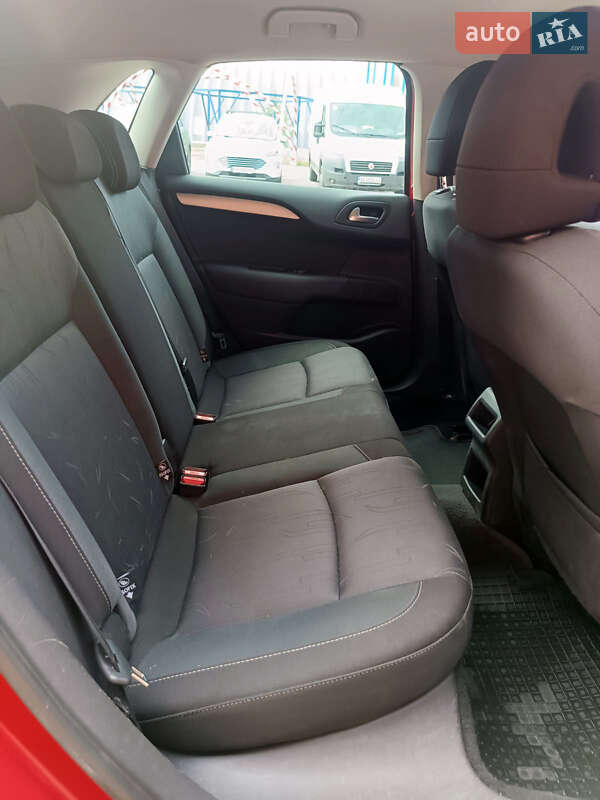 Хэтчбек Citroen C4 2011 в Киеве
