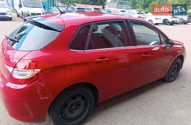 Хэтчбек Citroen C4 2011 в 