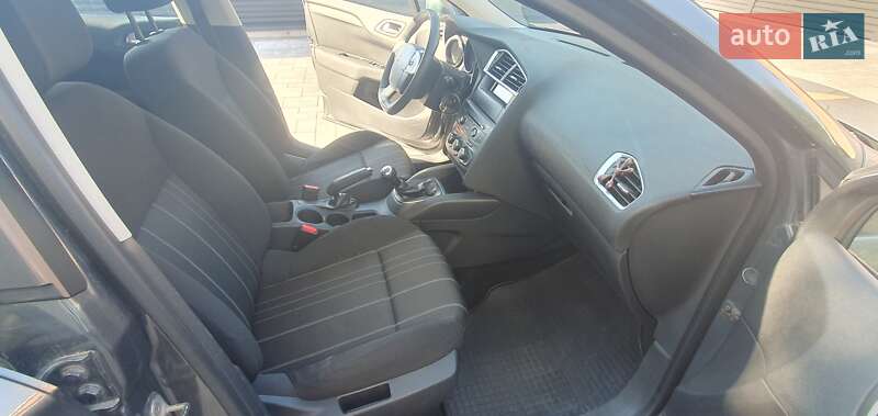 Хэтчбек Citroen C4 2012 в Львове