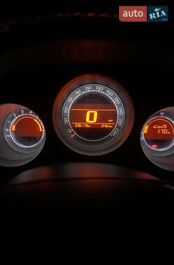 Хэтчбек Citroen C4 2010 в 