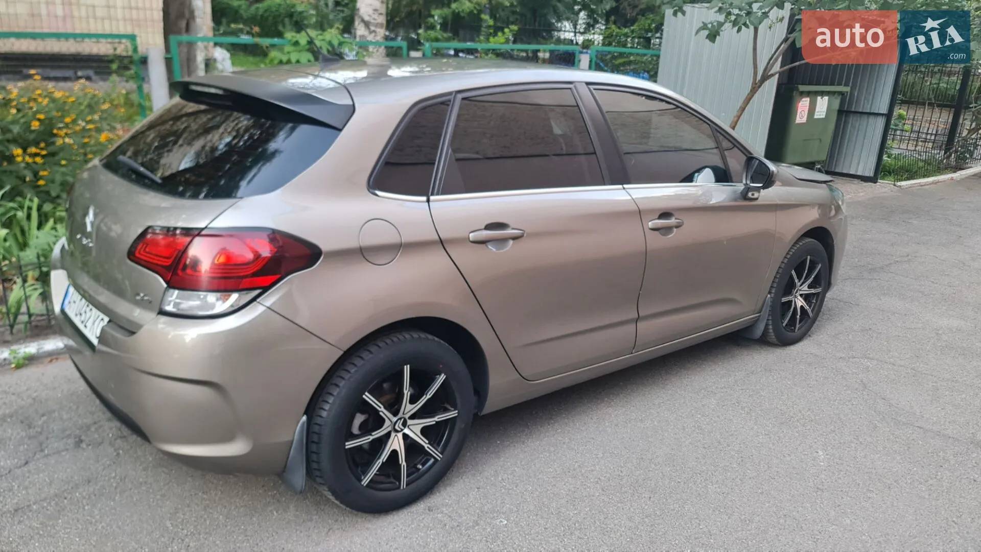 Фото авто 6