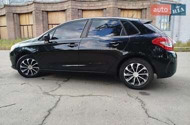 Хетчбек Citroen C4 2012 в 