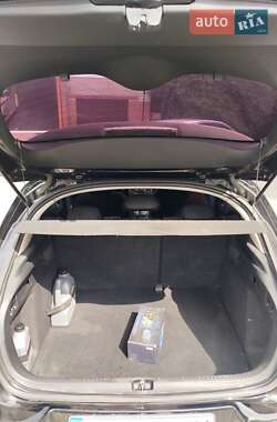 Хетчбек Citroen C4 2012 в 