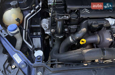 Хэтчбек Citroen C4 2005 в 