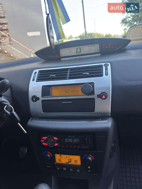 Хэтчбек Citroen C4 2006 в Днепре