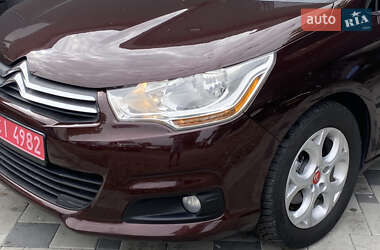 Хэтчбек Citroen C4 2011 в 