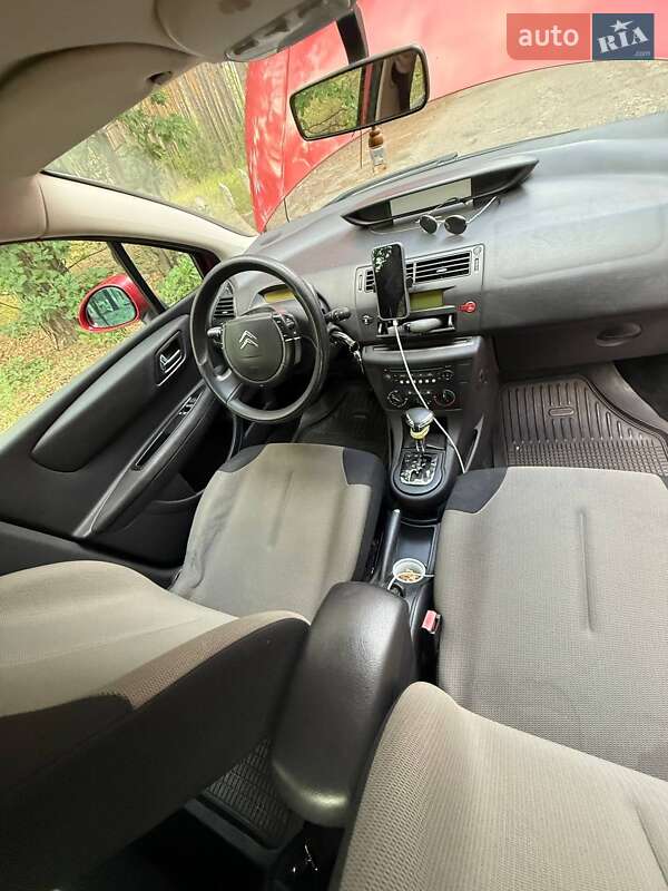 Хетчбек Citroen C4 2006 в Києві фото 10 Хетчбек Citroen C4 2006 в Києві