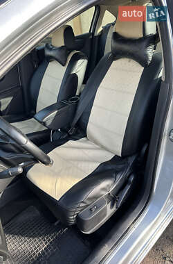Хэтчбек Citroen C4 2004 в 