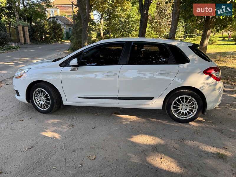 Хэтчбек Citroen C4 2011 в Киеве фото 8 Хэтчбек Citroen C4 2011 в Киеве