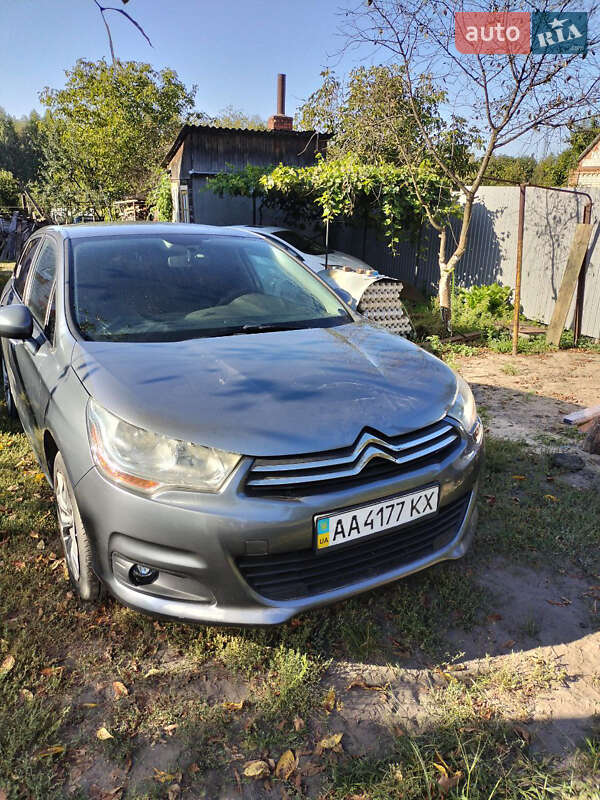 Citroen C4 2011
