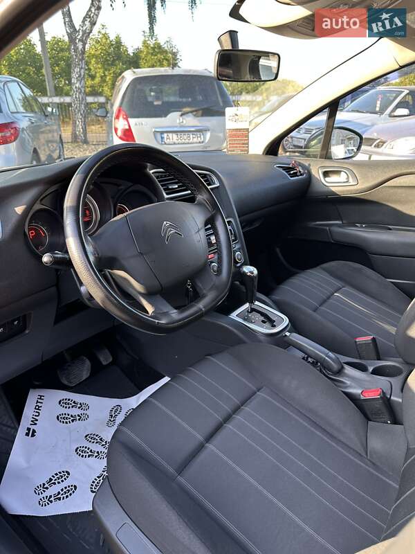 Хэтчбек Citroen C4 2011 в Смеле