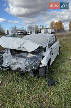 Хэтчбек Citroen C4 2016 в 
