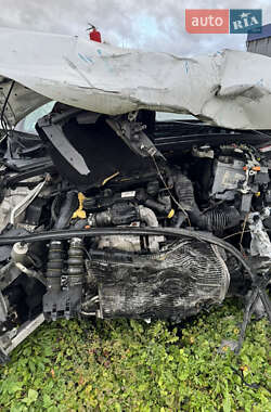 Хэтчбек Citroen C4 2016 в 