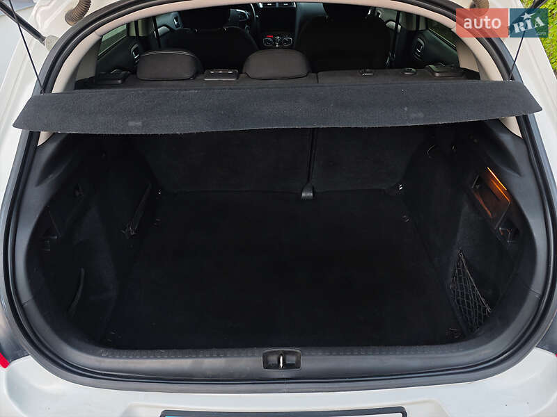 Хэтчбек Citroen C4 2013 в Запорожье