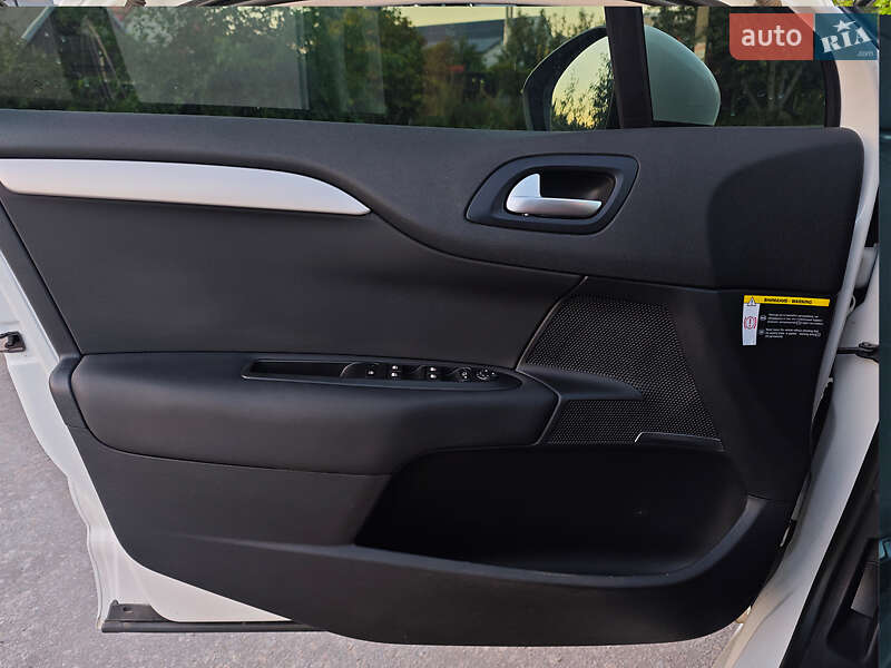 Хэтчбек Citroen C4 2013 в Запорожье