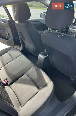 Хетчбек Citroen C4 2012 в 