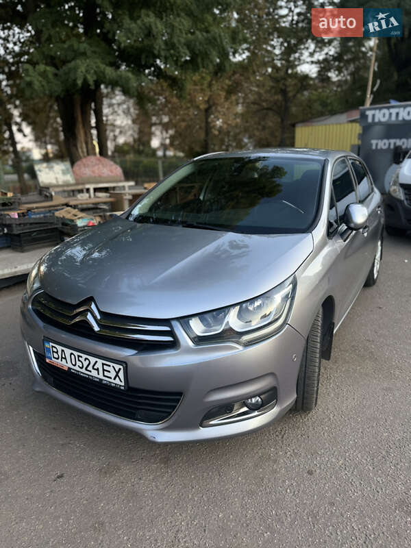 Хэтчбек Citroen C4 2017 в Кропивницком