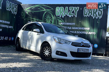 Хэтчбек Citroen C4 2012 в 