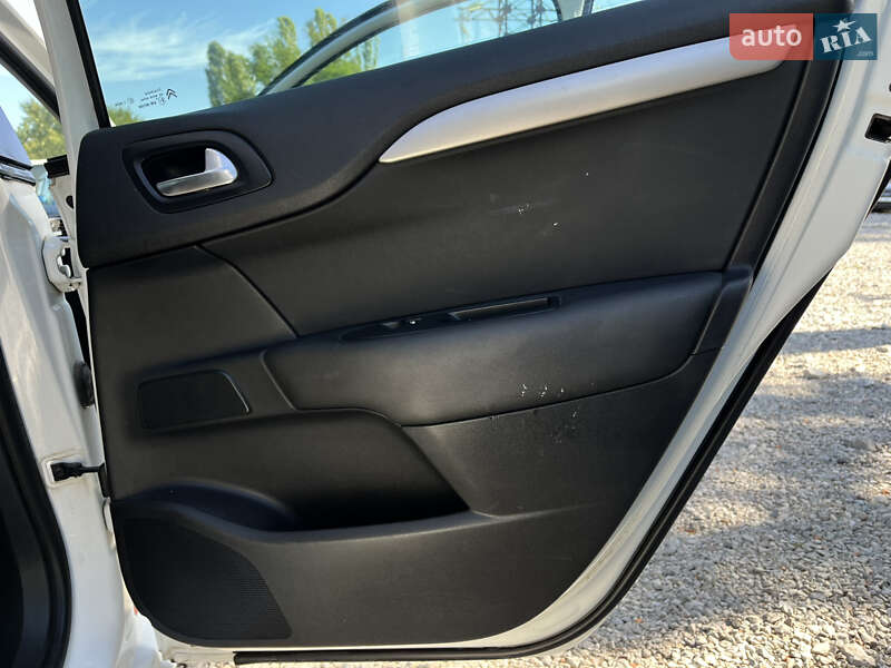 Хэтчбек Citroen C4 2012 в Харькове