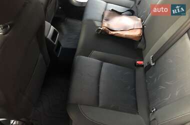 Хэтчбек Citroen C4 2013 в 