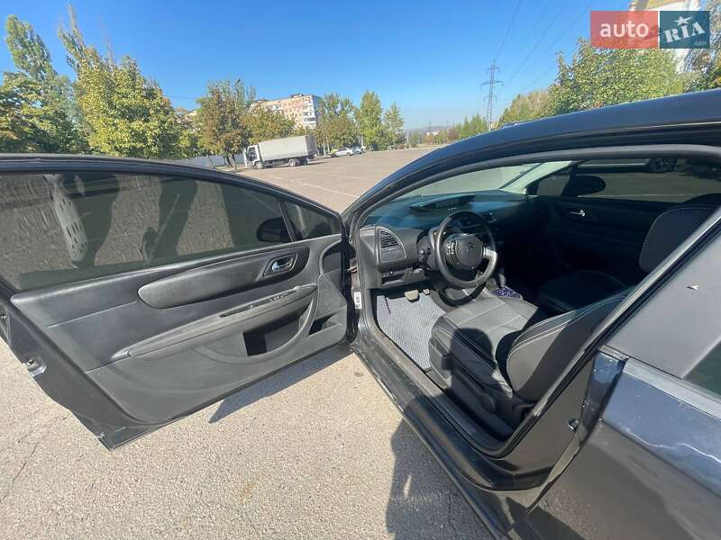 Купе Citroen C4 2006 в Кривом Роге