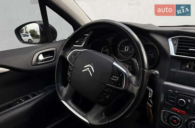 Хэтчбек Citroen C4 2012 в 
