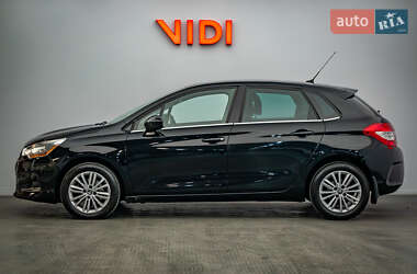 Хэтчбек Citroen C4 2013 в 