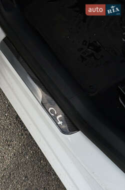 Хэтчбек Citroen C4 2014 в 
