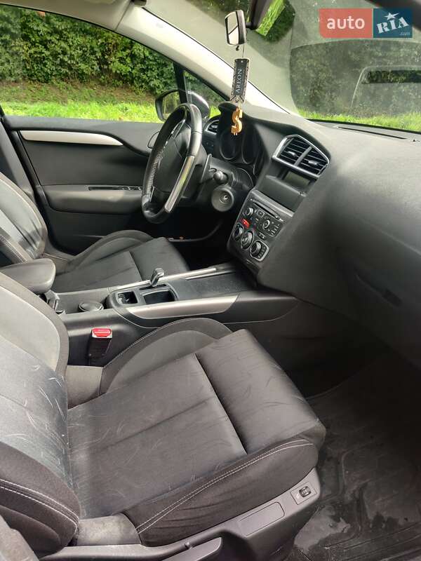 Хэтчбек Citroen C4 2013 в Киеве