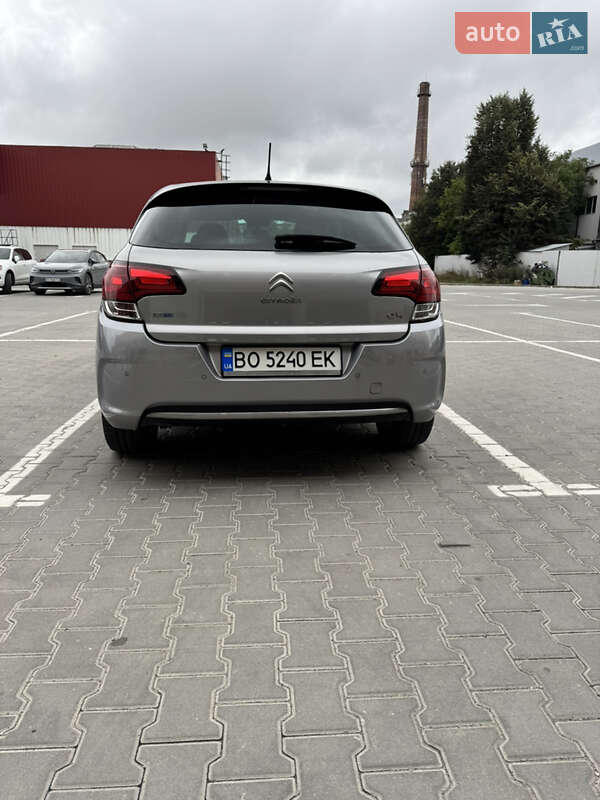 Хэтчбек Citroen C4 2016 в Тернополе