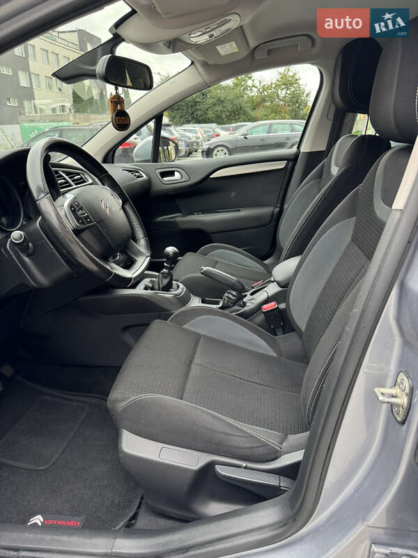 Хэтчбек Citroen C4 2016 в Тернополе