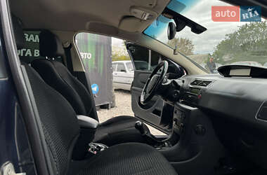 Хэтчбек Citroen C4 2008 в 