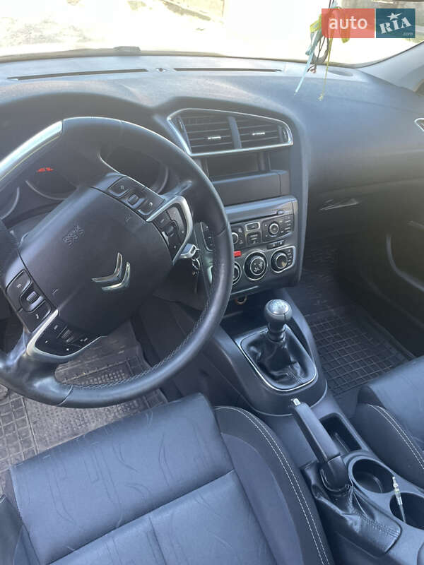 Хэтчбек Citroen C4 2011 в Самборе фото 19 Хэтчбек Citroen C4 2011 в Самборе