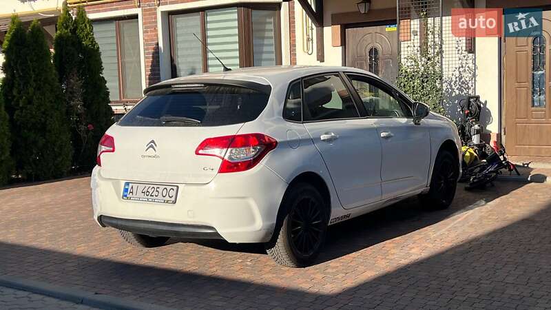 Хэтчбек Citroen C4 2013 в Киеве