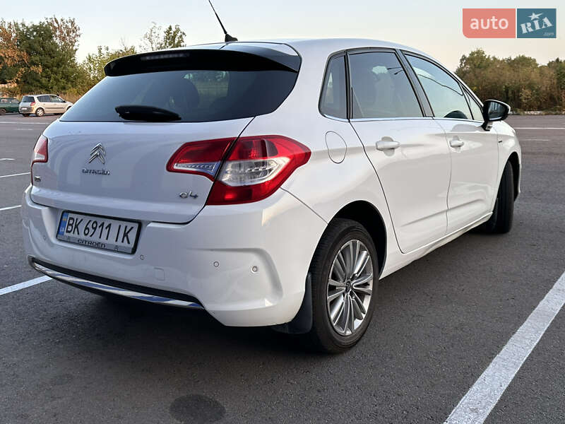 Хэтчбек Citroen C4 2012 в Ровно