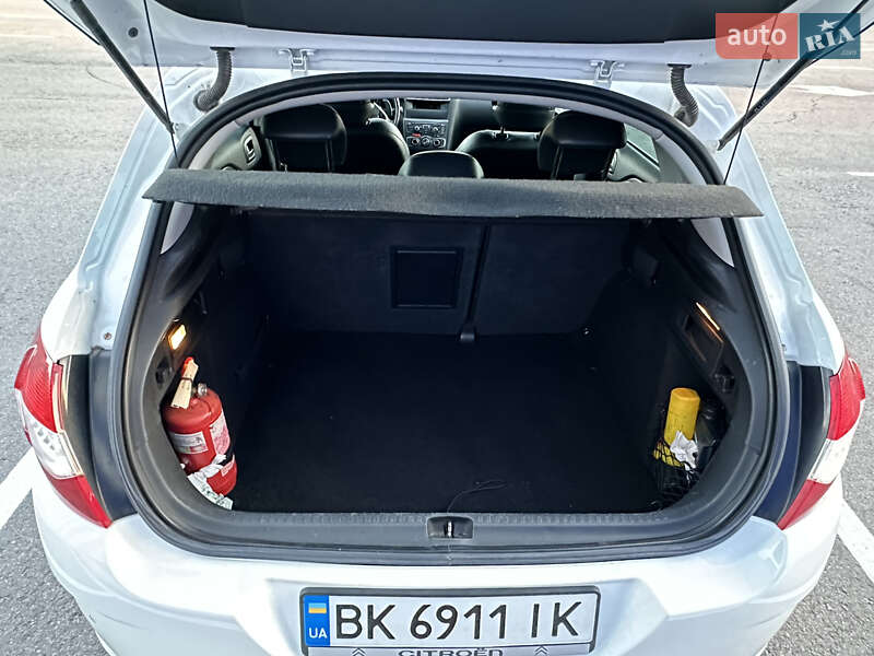 Хэтчбек Citroen C4 2012 в Ровно