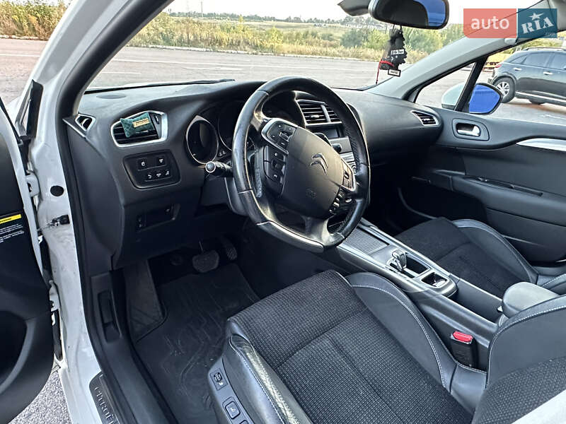 Хэтчбек Citroen C4 2012 в Ровно