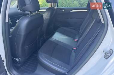 Хэтчбек Citroen C4 2013 в 
