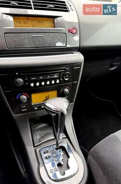 Хэтчбек Citroen C4 2005 в 