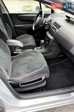 Хэтчбек Citroen C4 2005 в 