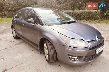 Хэтчбек Citroen C4 2009 в 