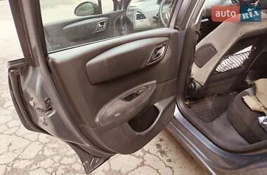 Хэтчбек Citroen C4 2009 в 
