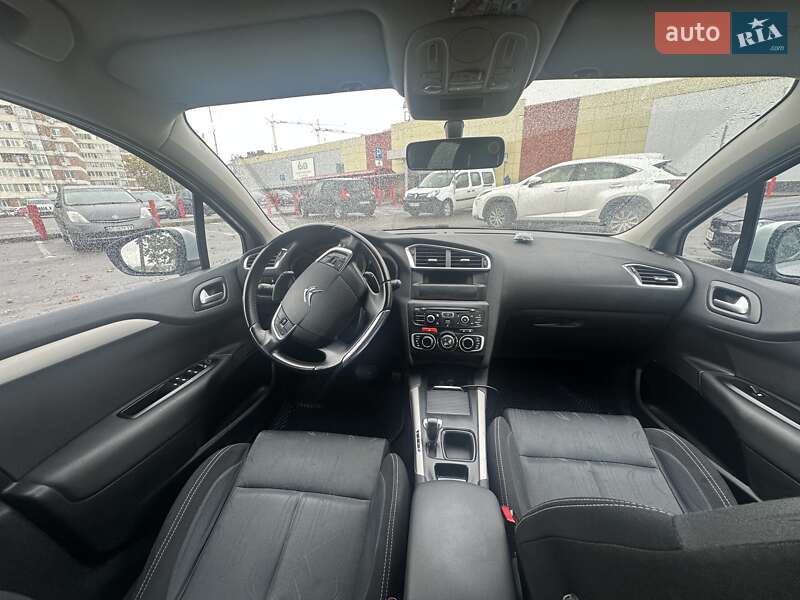 Хэтчбек Citroen C4 2014 в Львове