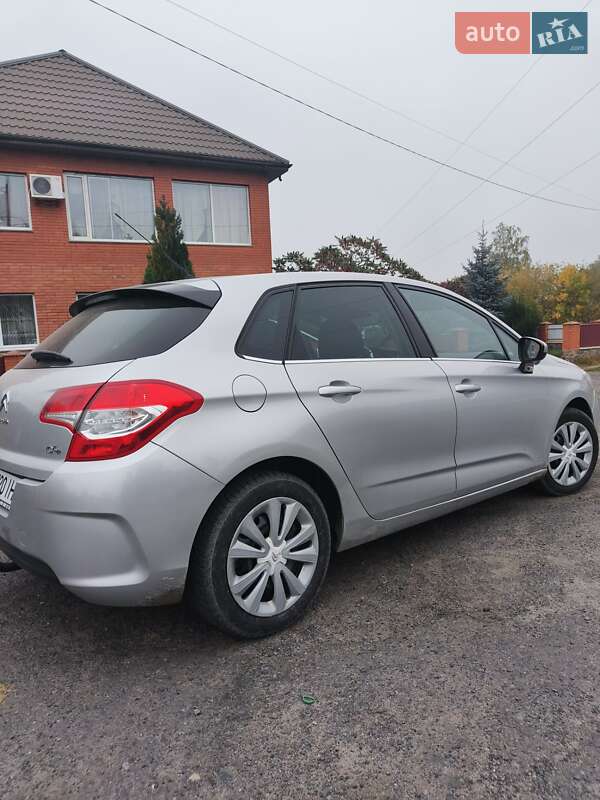 Хэтчбек Citroen C4 2011 в Пирятине